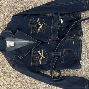 Stylish Dark Blue Denim Jacket with Belt